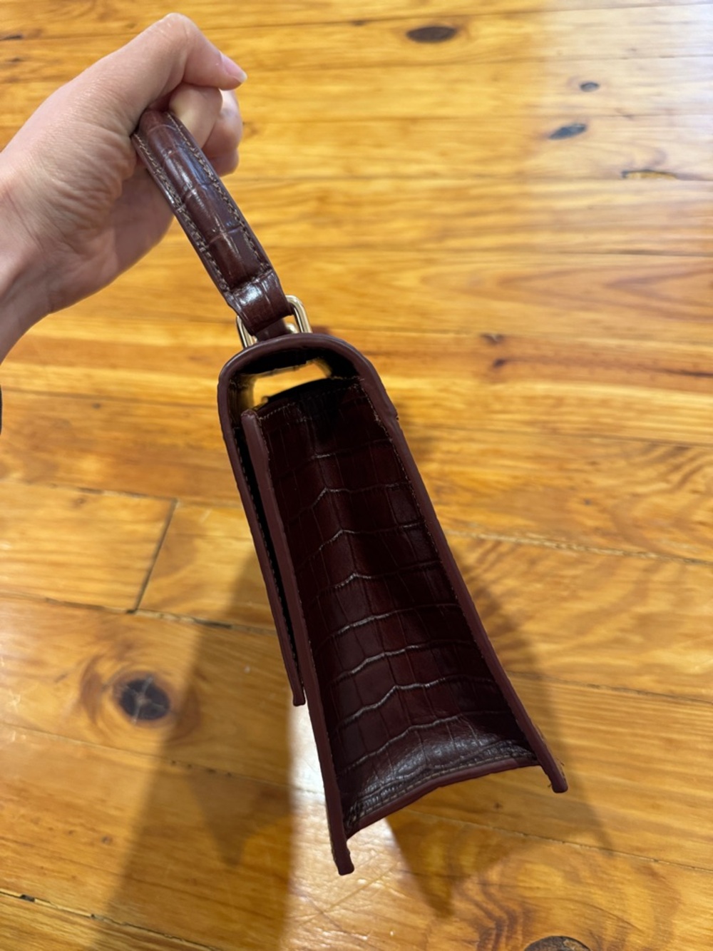 Structured Croc-Embossed Mini Top Handle Bag in Deep Burgundy, real leather - Picture 5 of 7